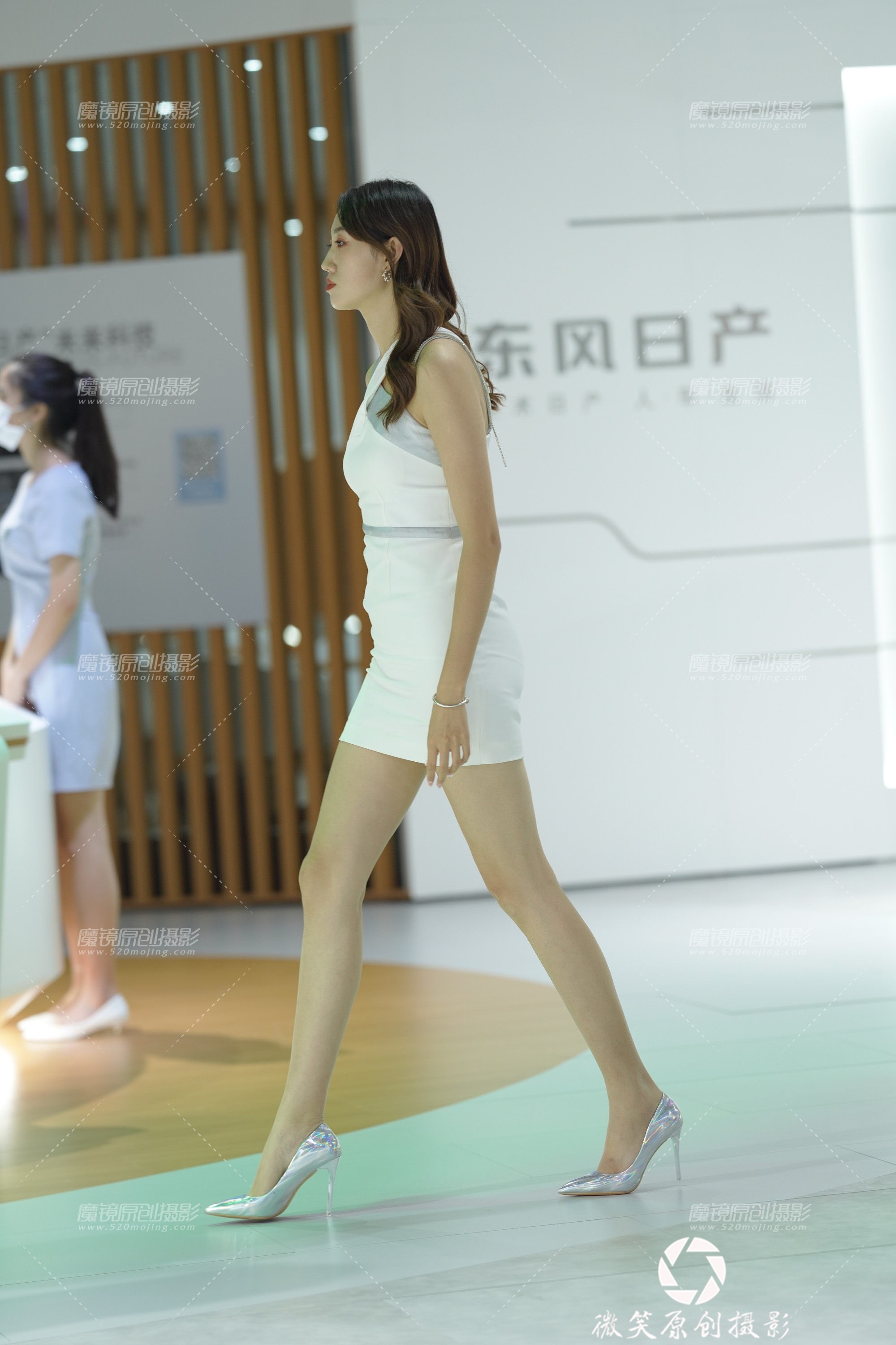 04-靓丽车模们 [30P]-092055glvdnavdqtvnrkqa.jpg