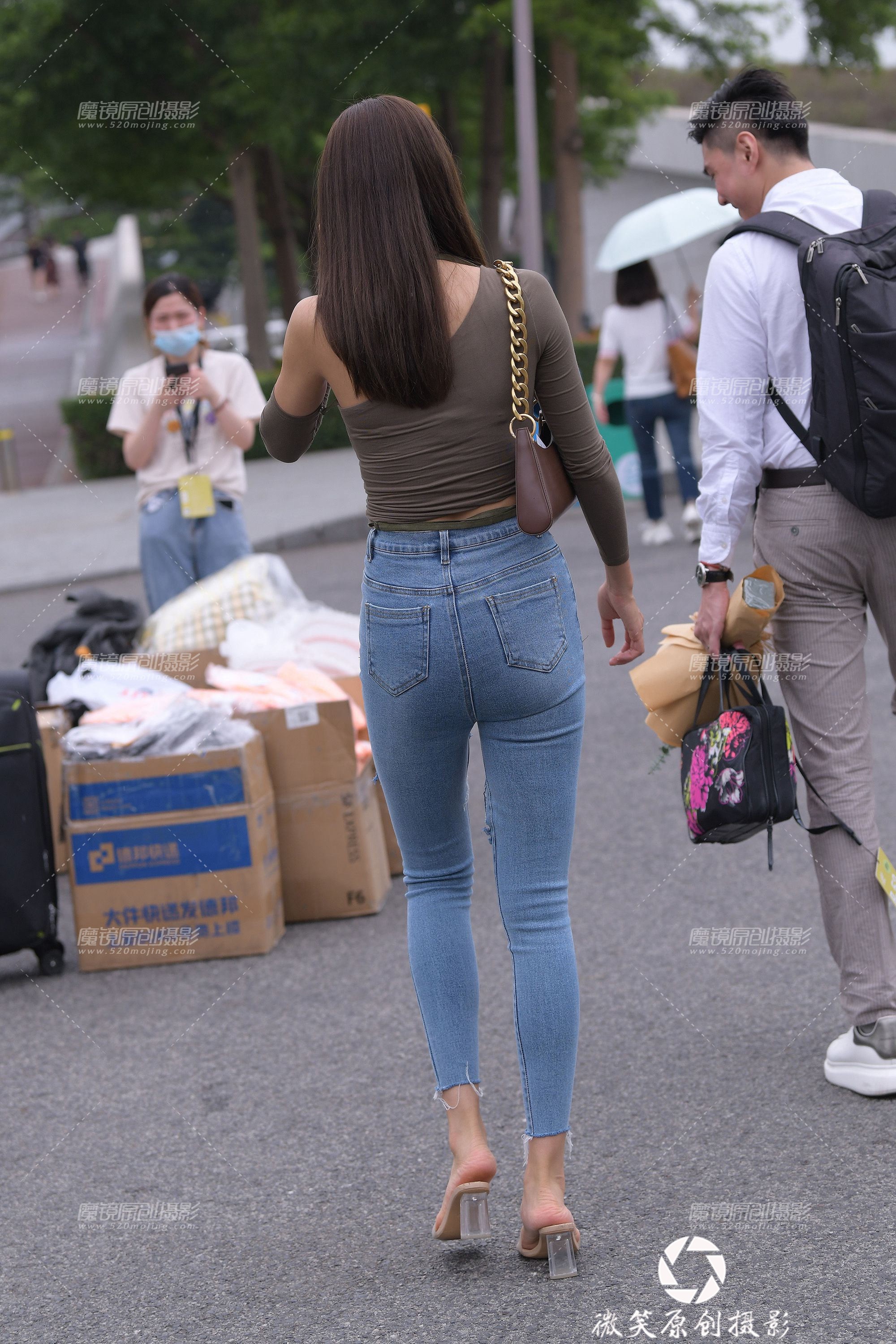 16-紧牛小姐姐 [16P]-102934h18dbs1h3499wnwd.jpg