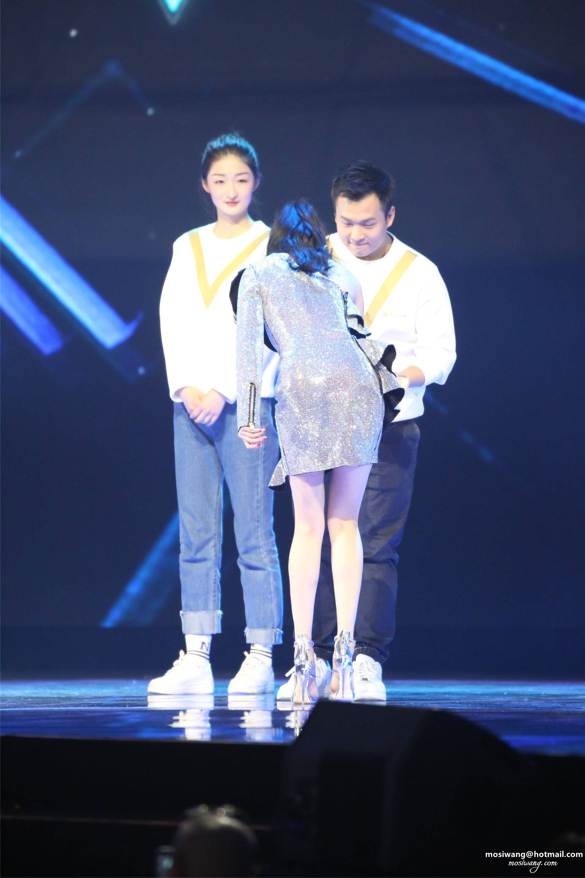 1 (22)-给此邮箱发邮件：mosiwang@hotmail.com.JPG