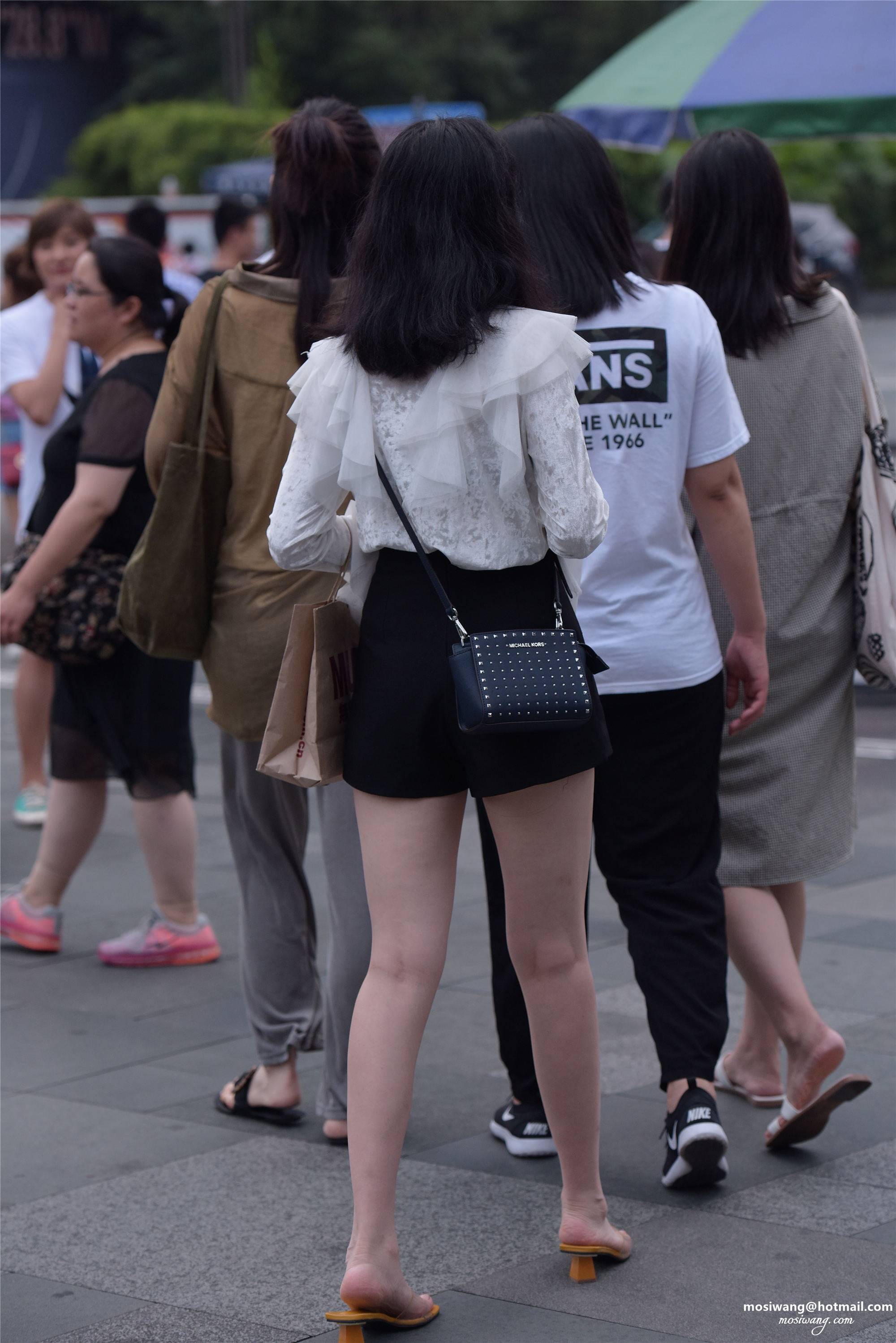 0004-给此邮箱发邮件：mosiwang@hotmail.com.jpg