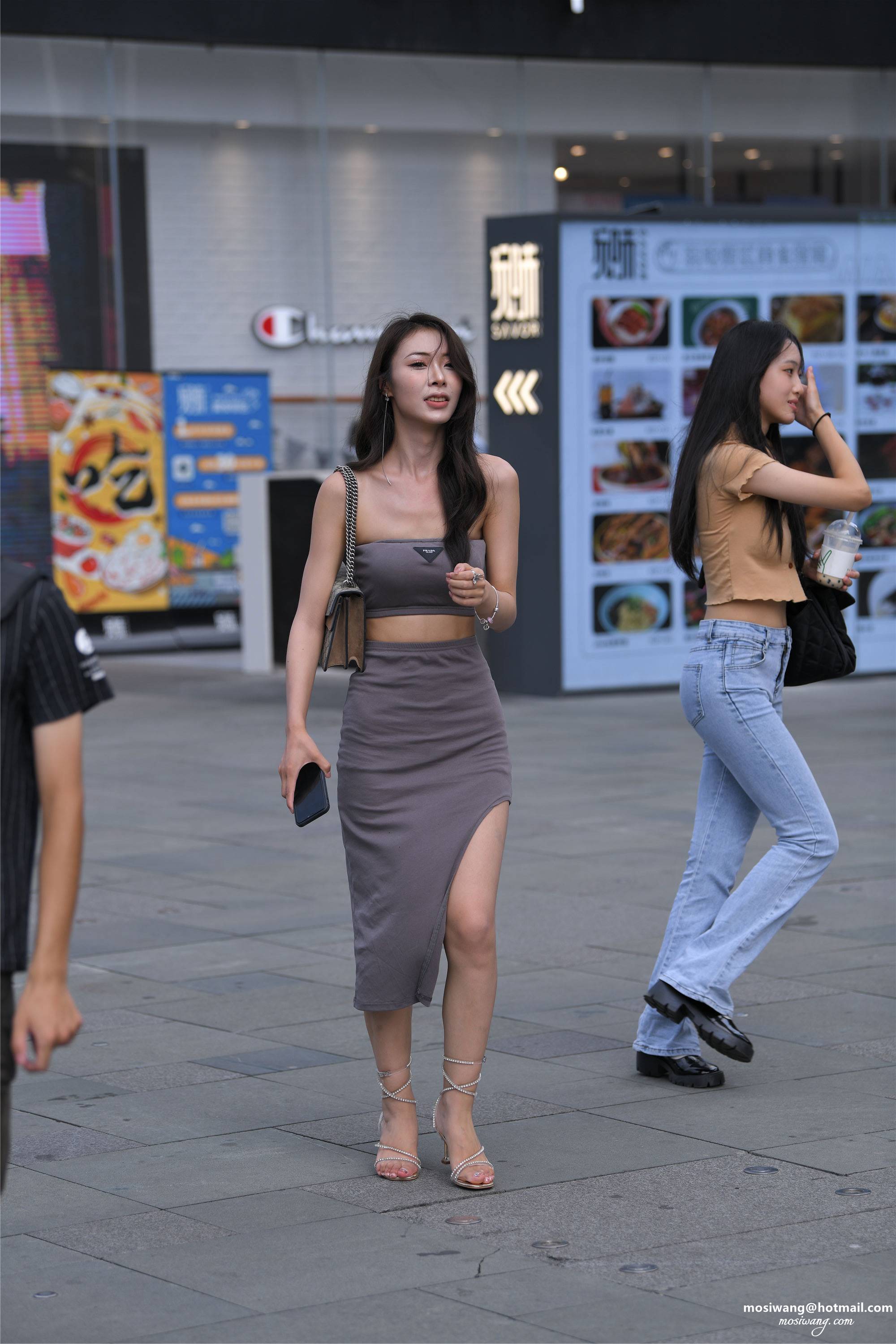0011-给此邮箱发邮件：mosiwang@hotmail.com.jpg