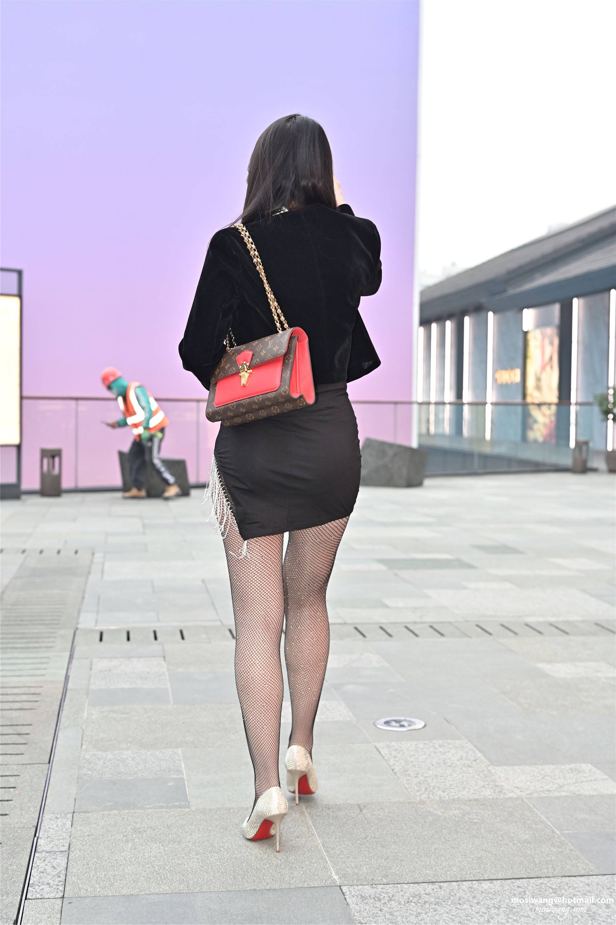 kacajp.cc-0010-给此邮箱发邮件：mosiwang@hotmail.com.jpg