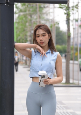 M00960【660P】喜欢提裤子的瑜伽紧身裤长腿女孩套图