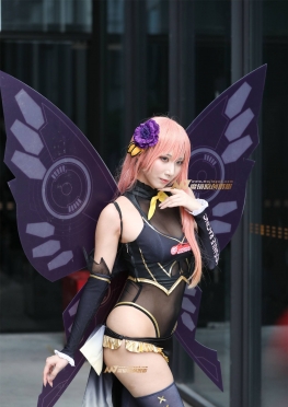 高叉蝴蝶coser 长筒袜小姐姐