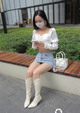 M00788【604P】魔镜街拍蓝色牛仔包裙短裙肉丝足长腿女孩套图