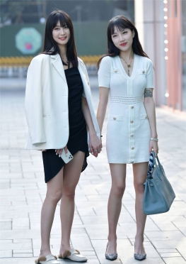气质JMH【29P】两位大长腿美女逛街套图