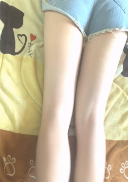 67865就知道午休的堂妹牛仔热裤长腿女孩视频